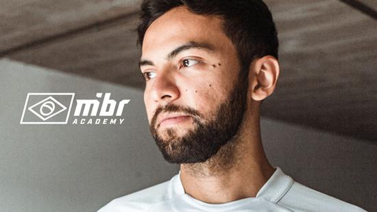 《绝地求生》手游七周年庆典快闪店盛大开启